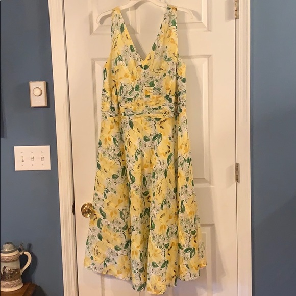 Robbie Bee Dresses & Skirts - Beautiful Spring Summer Dress